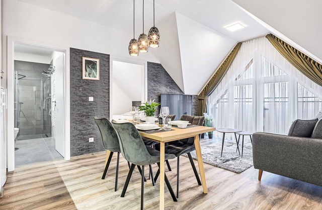 Lovely apartment for 5 people with WIFI, TV and parking