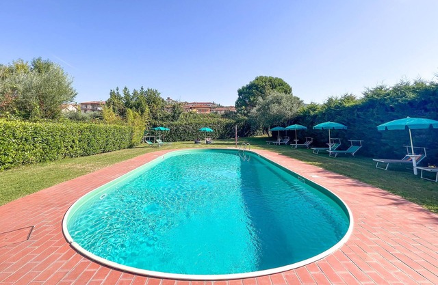 Lovely apartment in Tuoro sul Trasimeno