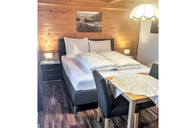 Lovely apartment for 6 people with WIFI, TV and parking