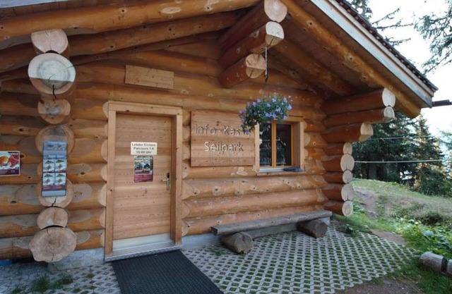 Lovely apartment for 2 guests with WIFI, TV and balcony