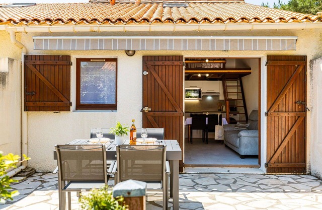 Lovely apartment for 4 people with WIFI, TV and terrace