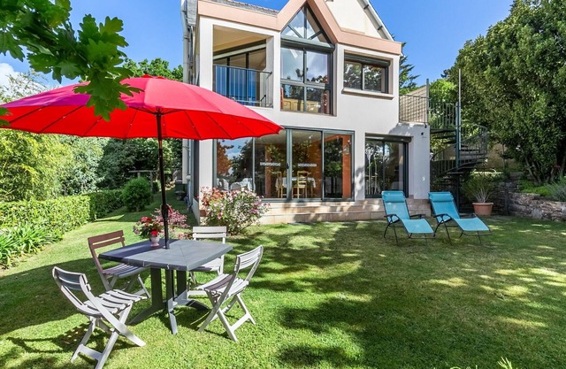 Lovely apartment for 2 people with WIFI, TV and pets allowed