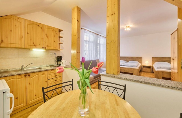 Lovely apartment for 3 people with WIFI and TV