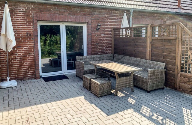 Lovely apartment for 3 guests with WIFI, TV, terrace and parking