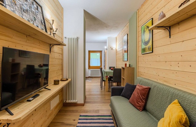 Lovely apartment for 3 people with WIFI, TV and parking