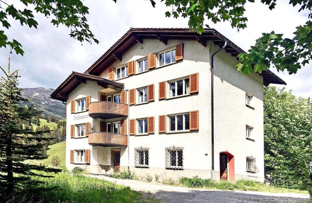 Lovely apartment for 4 guests with WIFI, TV and balcony