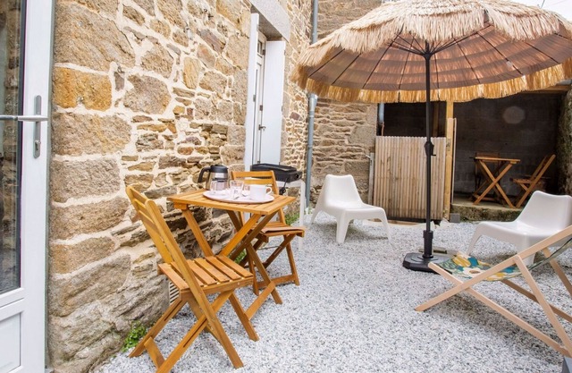 Lovely apartment for 6 guests with WIFI, TV and terrace
