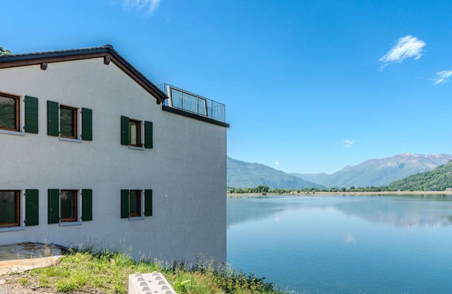 Lovely apartment for 6 guests with A/C, WIFI, TV, terrace and parking