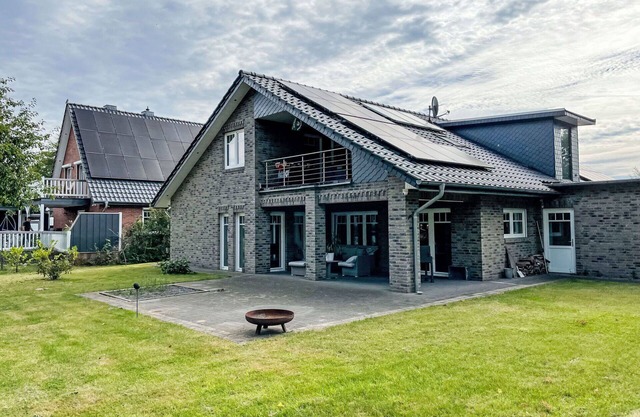 Lovely apartment for 7 guests with WIFI, TV, terrace and parking