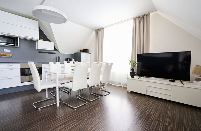 Lovely apartment for 7 people with WIFI and TV