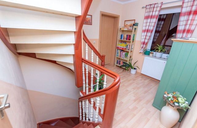 Lovely apartment for 2 people with WIFI, TV, patio and parking