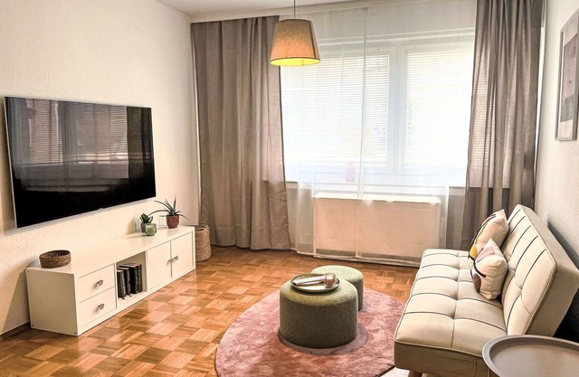 Lovely apartment for 5 guests with WIFI, TV, balcony and parking