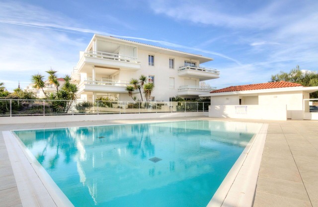 Lovely apartment for 2 people with A/C, WIFI, pool, TV and terrace