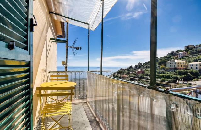 Lovely apartment in Pieve Ligure