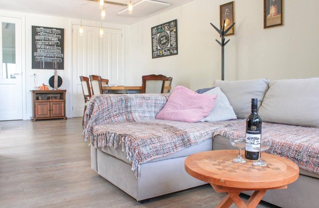 Lovely apartment in Andijk with sauna