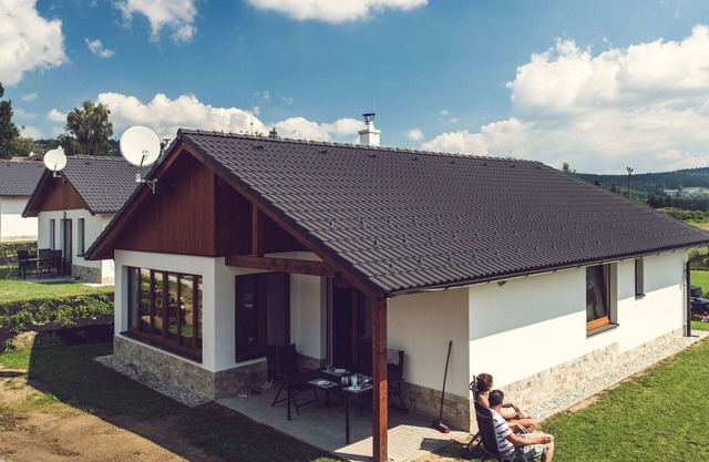Lovely apartment in villa for 5 guests with WIFI, TV, terrace and pets allowed