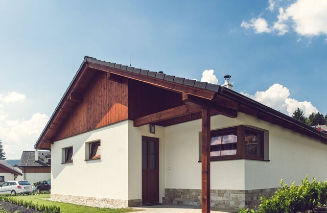 Lovely apartment in villa for 5 people with WIFI, TV, terrace and pets allowed
