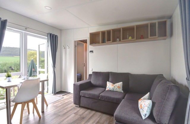 Lovely apartment in villa for 4 guests with WIFI, TV and parking