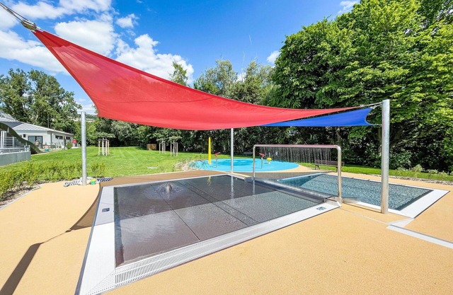 Lovely apartment in villa for 4 people with WIFI, TV, terrace and parking