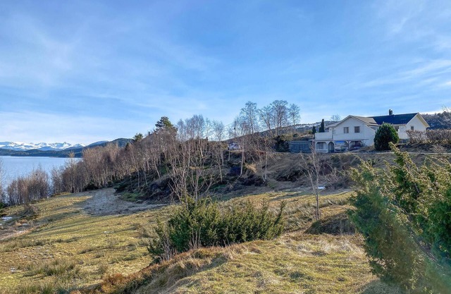 Lovely apartment in Ellingsøy