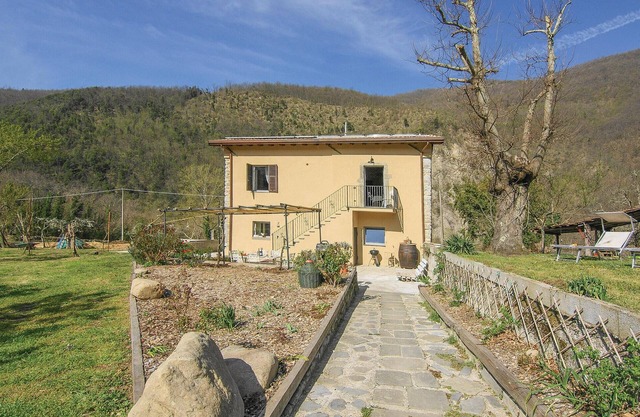 Lovely apartment in Fivizzano with WiFi