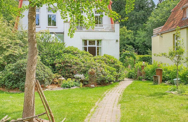 Lovely apartment in Lübeck with WiFi