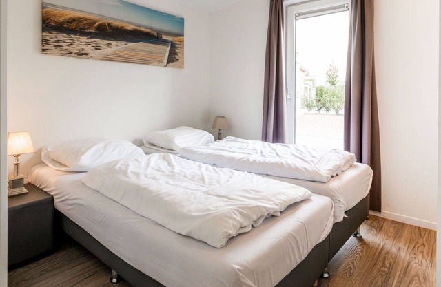 Lovely apartment in villa for 6 guests with A/C, WIFI, pool, TV and terrace