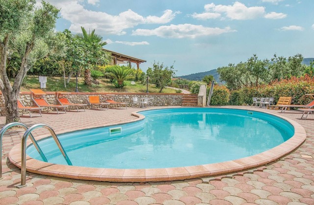 Lovely apartment in Ricadi