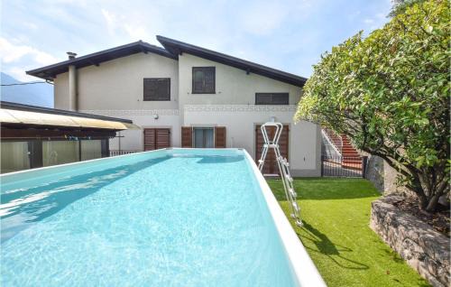 Lovely Apartment In Rogno With Wifi