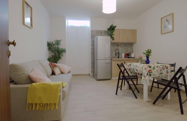 Lovely Apartment near the Baths of Milan near the city center!