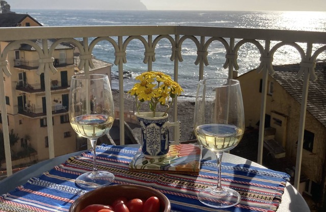 Lovely apartment with stunning sea view