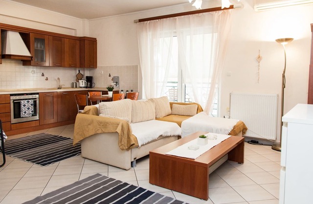 Lovely apt. in Peristeri