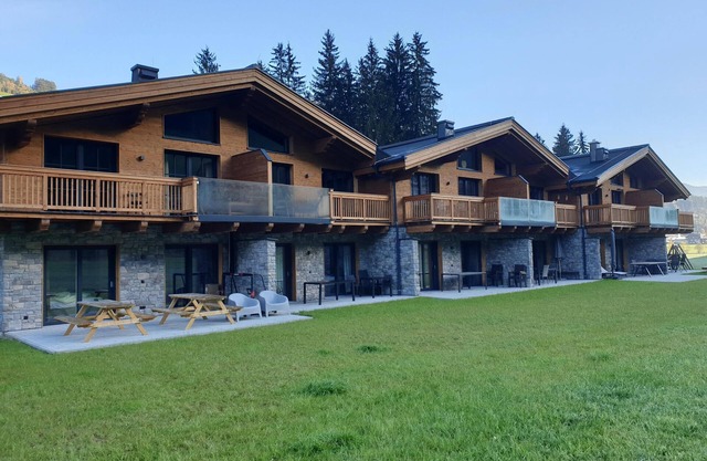 Lovely chalet with a private sauna near Flachau