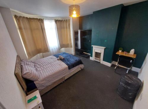 Lovely Double Room - Coventry