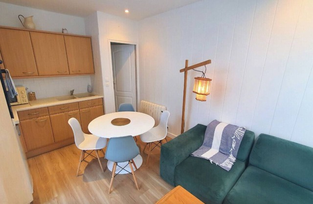 Lovely flat close to the beach