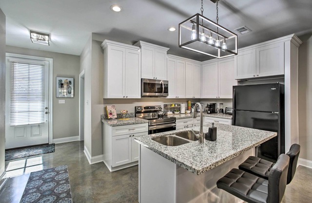 Lovely Hammond Getaway w/Patio & Yard!
