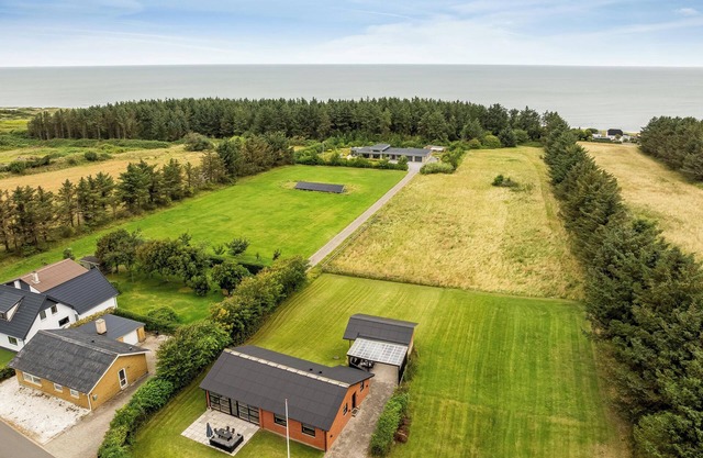 Lovely holiday home, renovated in 2024, located in Hanstholm by the North Sea.