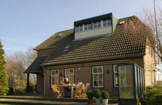 Lovely holiday home in Leende with fenced garden