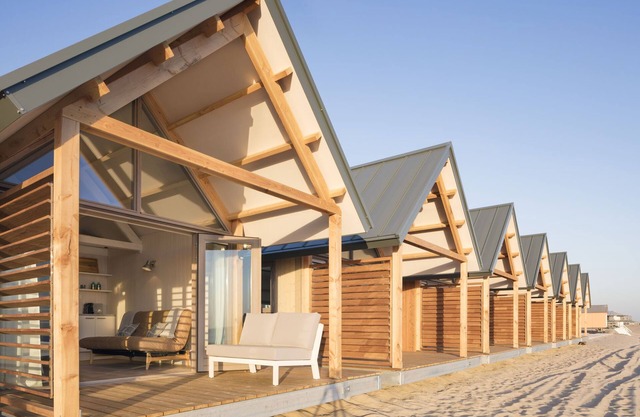Lovely holiday home on Vlissingen's beach