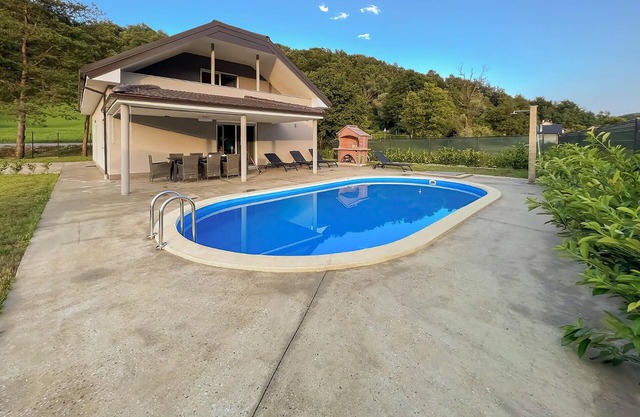 Lovely home in Krapinske Toplice
