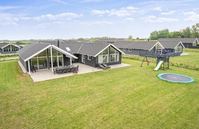 Lovely home in Bogense with kitchen