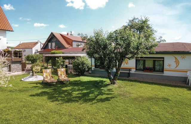 Lovely home in Geschwenda with WiFi