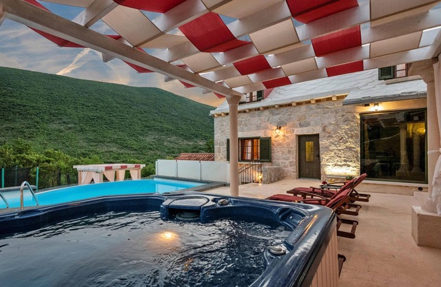 Lovely home in Podbablje Gornje