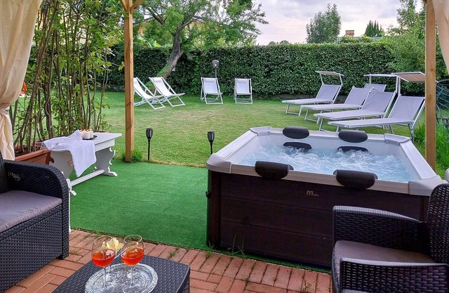 Lovely home in Massarosa with WiFi