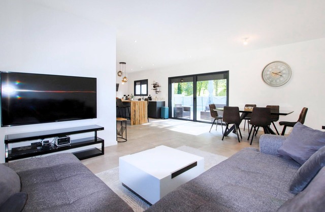 Lovely home in Montélimar