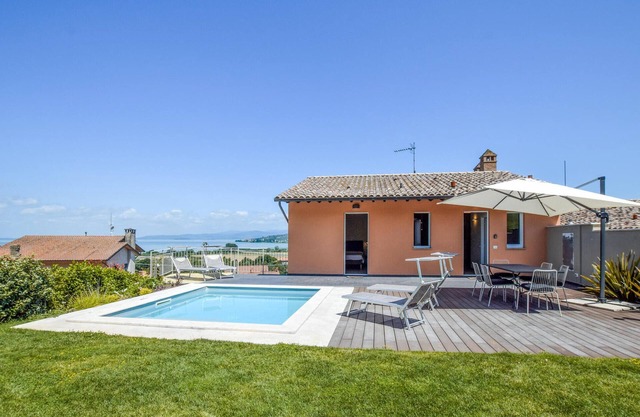 Lovely home in Montebuono with WiFi