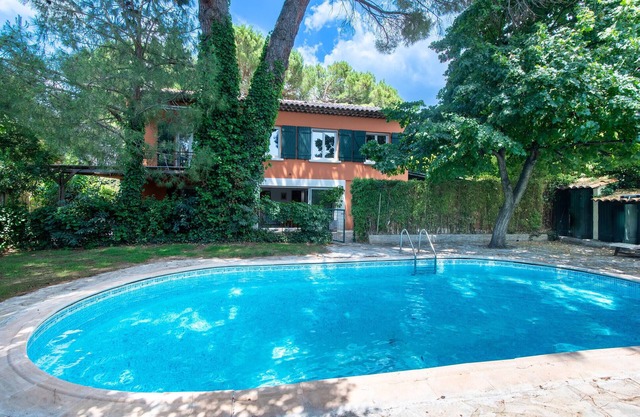 Lovely home in Pertuis