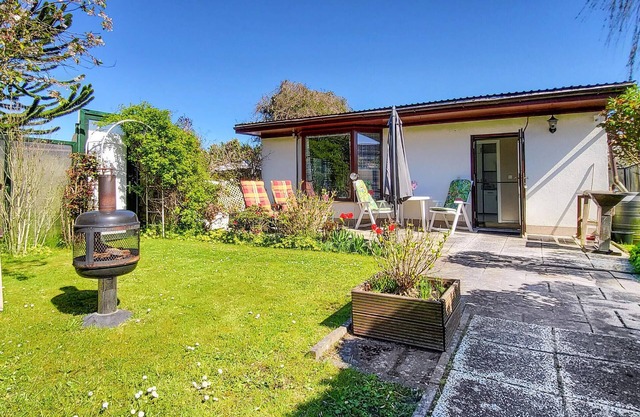 Lovely home in Roggentin with WiFi
