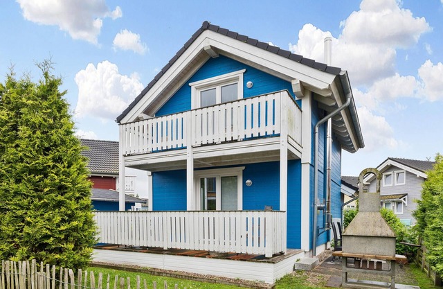Lovely home in Süssau/Ostsee with sauna