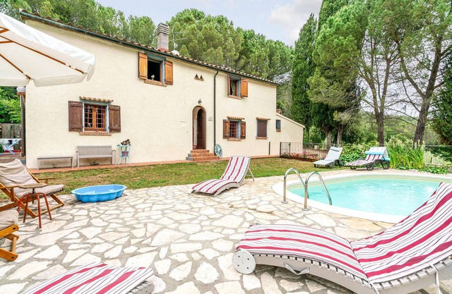 Lovely home in Suvereto -LI-